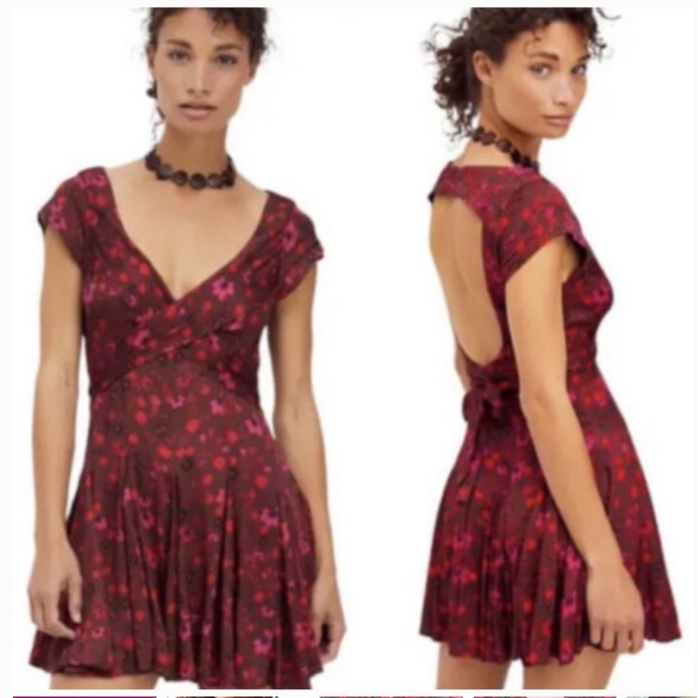 Free People It takes Two floral print cross and tie open back mini dress M